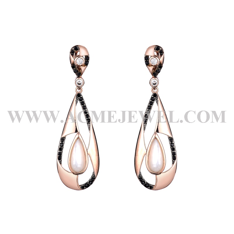 Earrings    Earrings