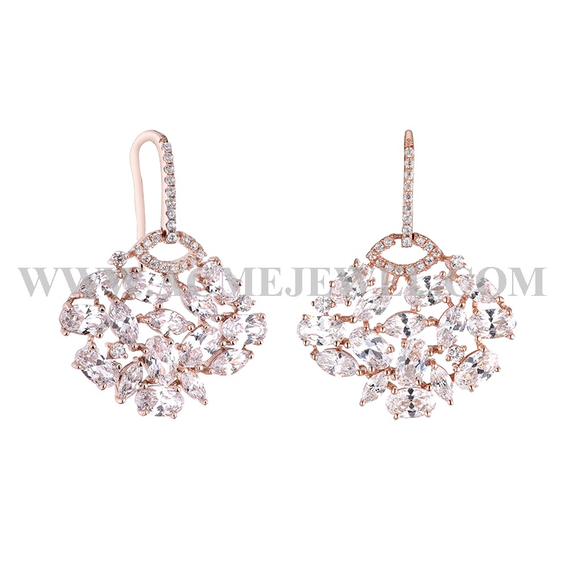 Earrings    Earrings