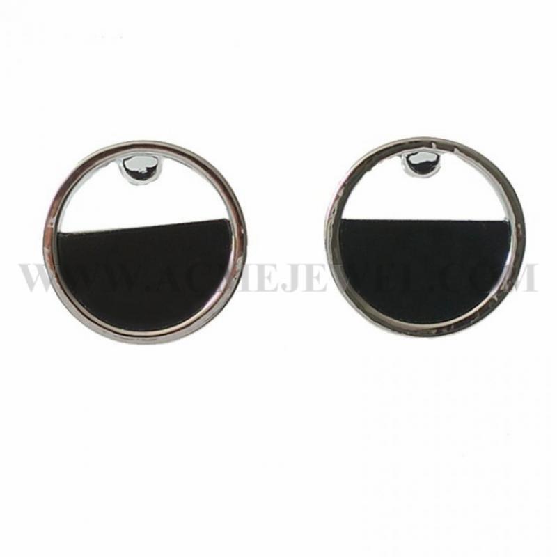 Earrings    Earrings