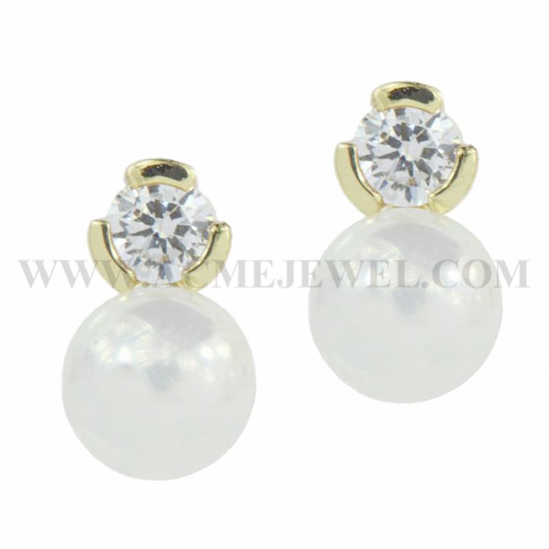 Earrings    Earrings