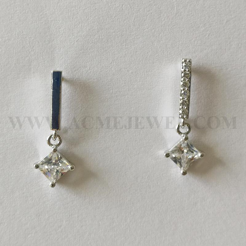 Earrings    Earrings