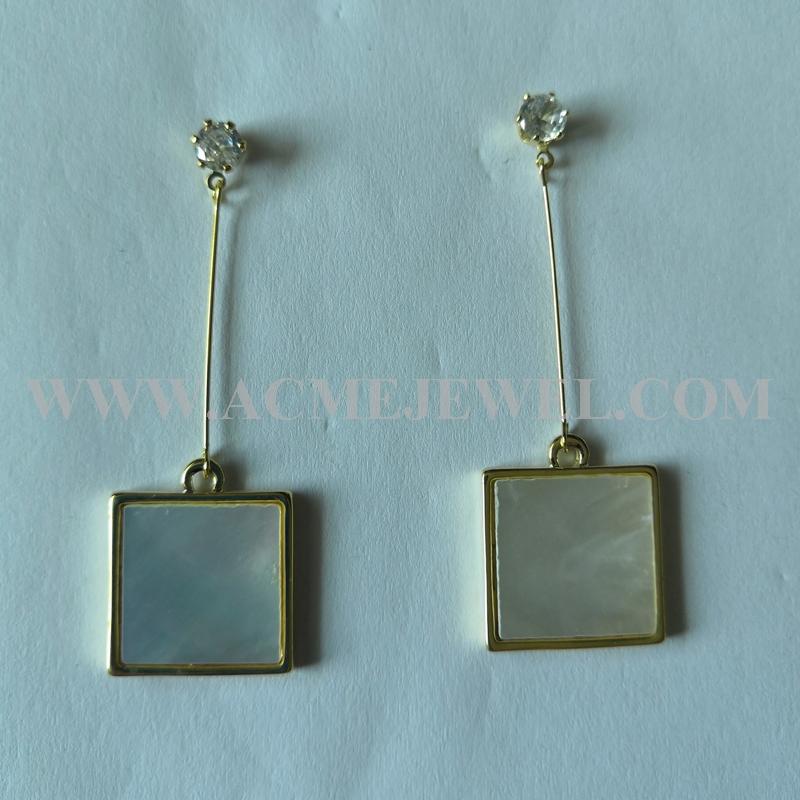 Earrings    Earrings