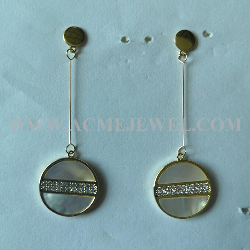 Earrings    Earrings